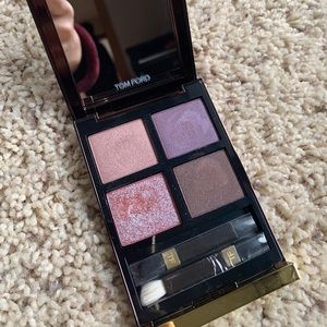 Tom Ford eyeshadow quad pretty baby 23